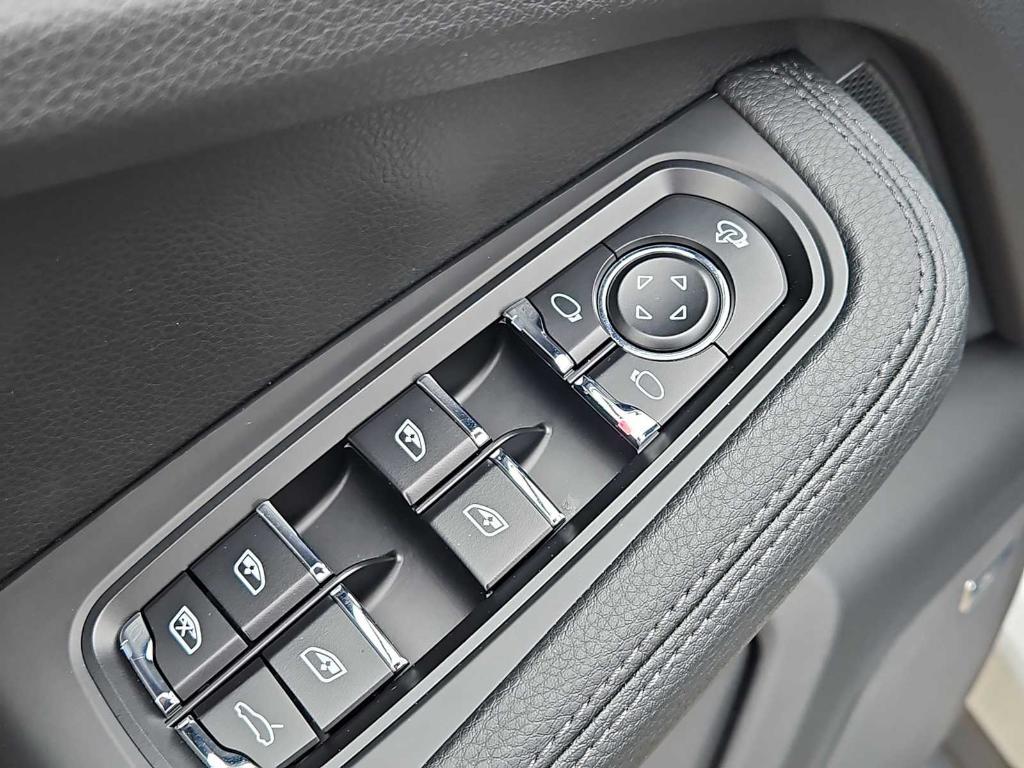 used 2025 Porsche Macan car, priced at $62,987