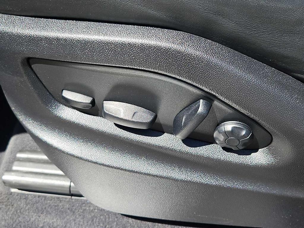 used 2022 Porsche Cayenne car, priced at $49,388