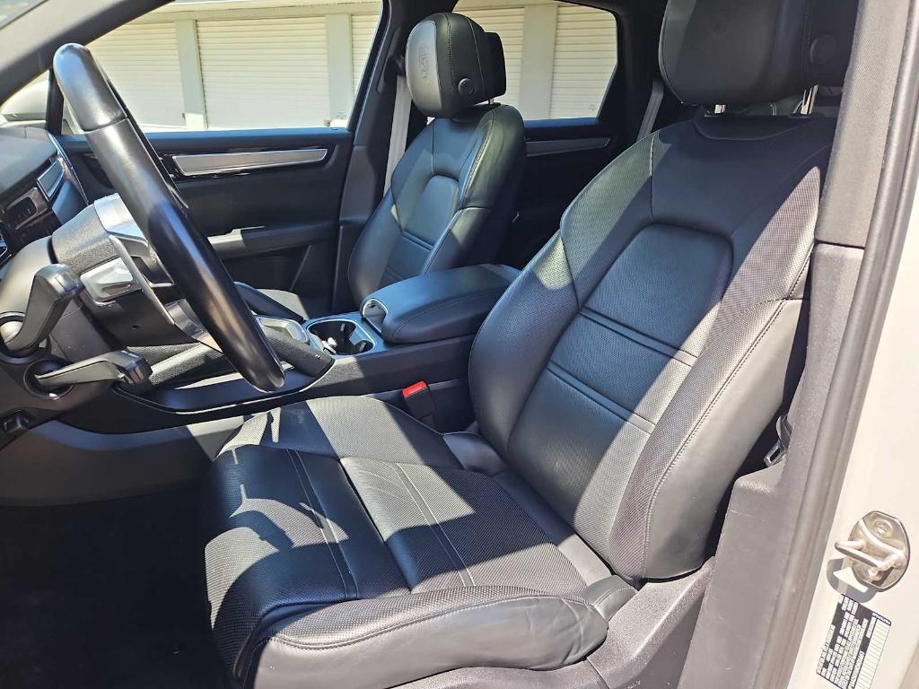 used 2022 Porsche Cayenne car, priced at $49,388