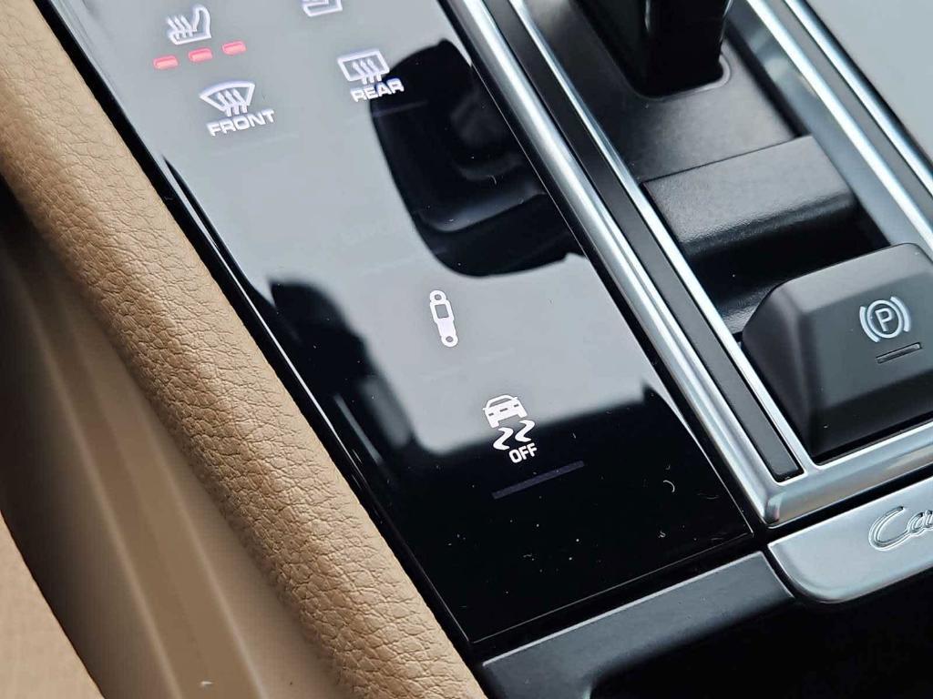 used 2023 Porsche Cayenne car, priced at $68,388