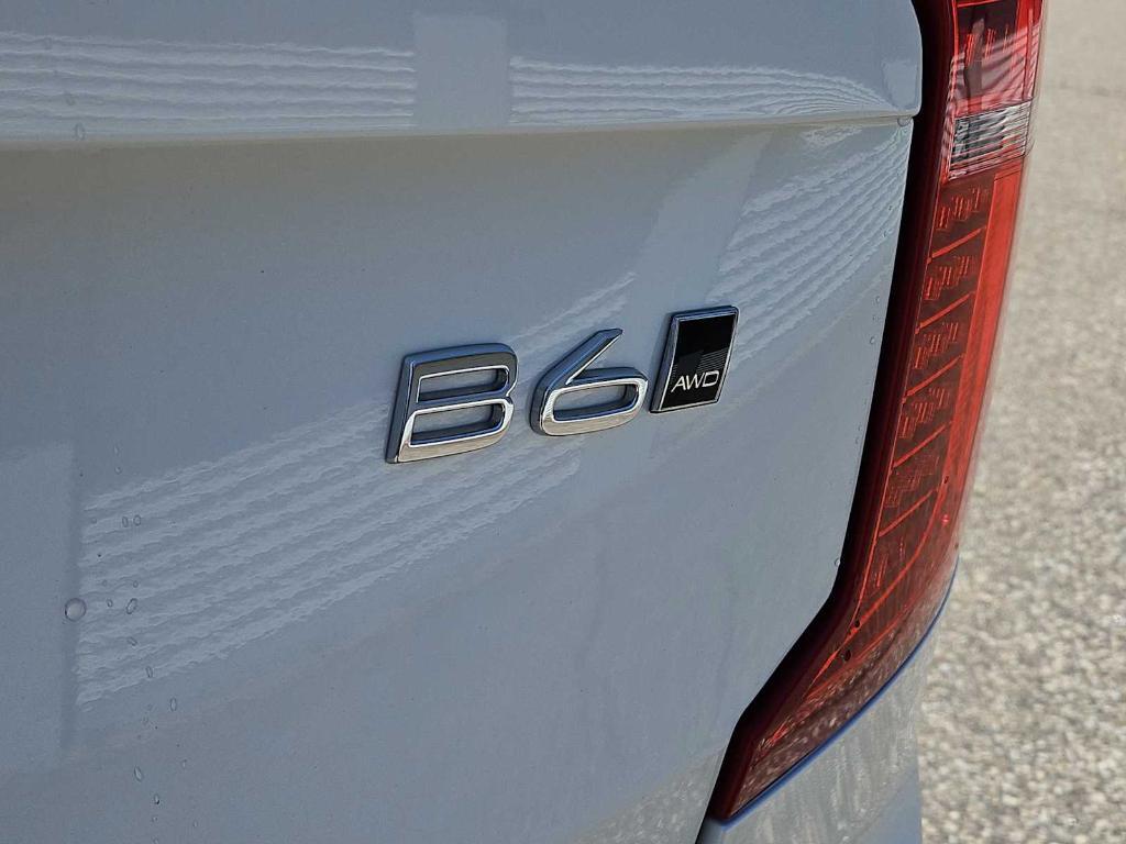 used 2025 Volvo XC90 car, priced at $56,388