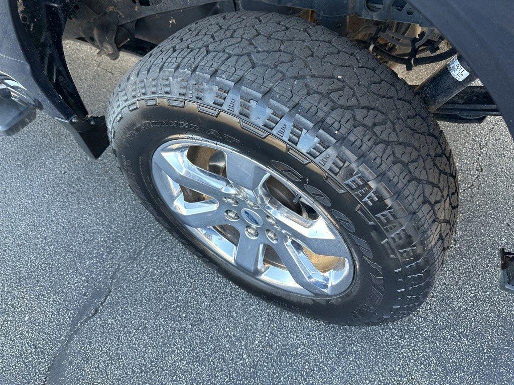 used 2022 Ford F-150 car, priced at $32,500