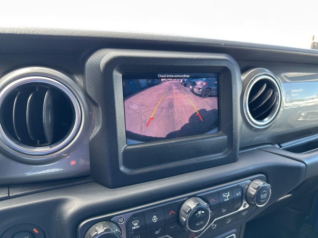 used 2018 Jeep Wrangler Unlimited car, priced at $25,301