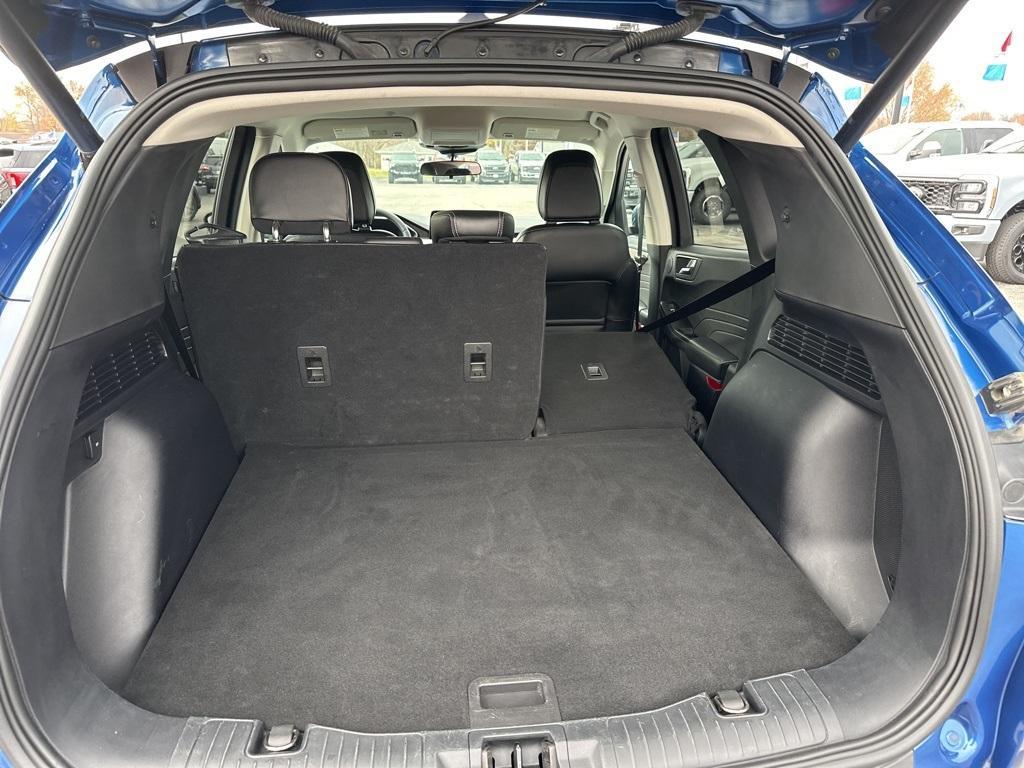 used 2022 Ford Escape car, priced at $22,900