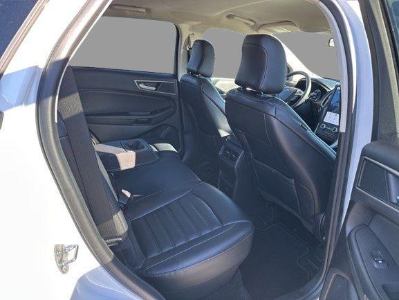 used 2024 Ford Edge car, priced at $24,901
