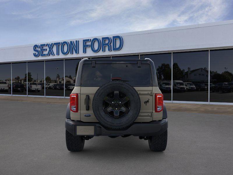 new 2025 Ford Bronco car, priced at $47,727