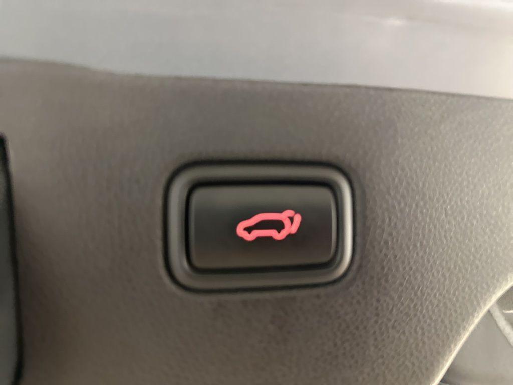 used 2020 Kia Sorento car, priced at $22,900