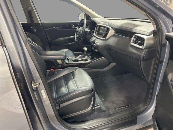 used 2020 Kia Sorento car, priced at $22,900