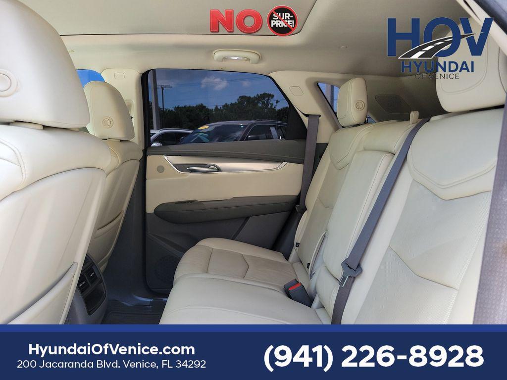 used 2019 Cadillac XT5 car, priced at $17,134