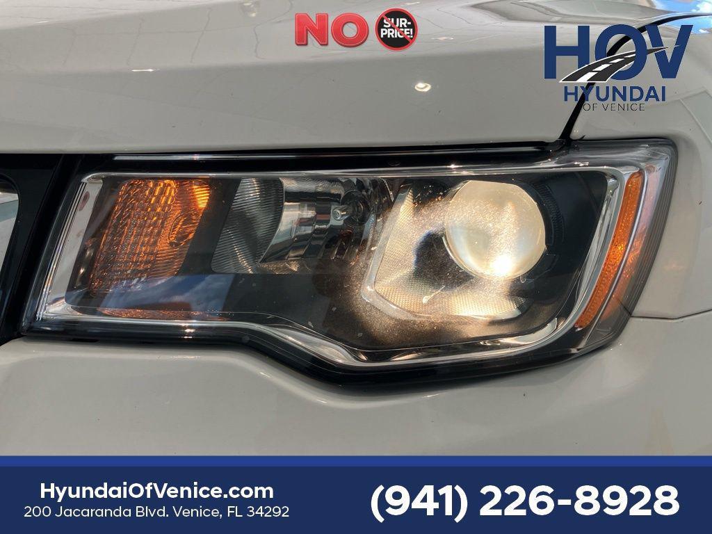 used 2021 Jeep Grand Cherokee car, priced at $24,680