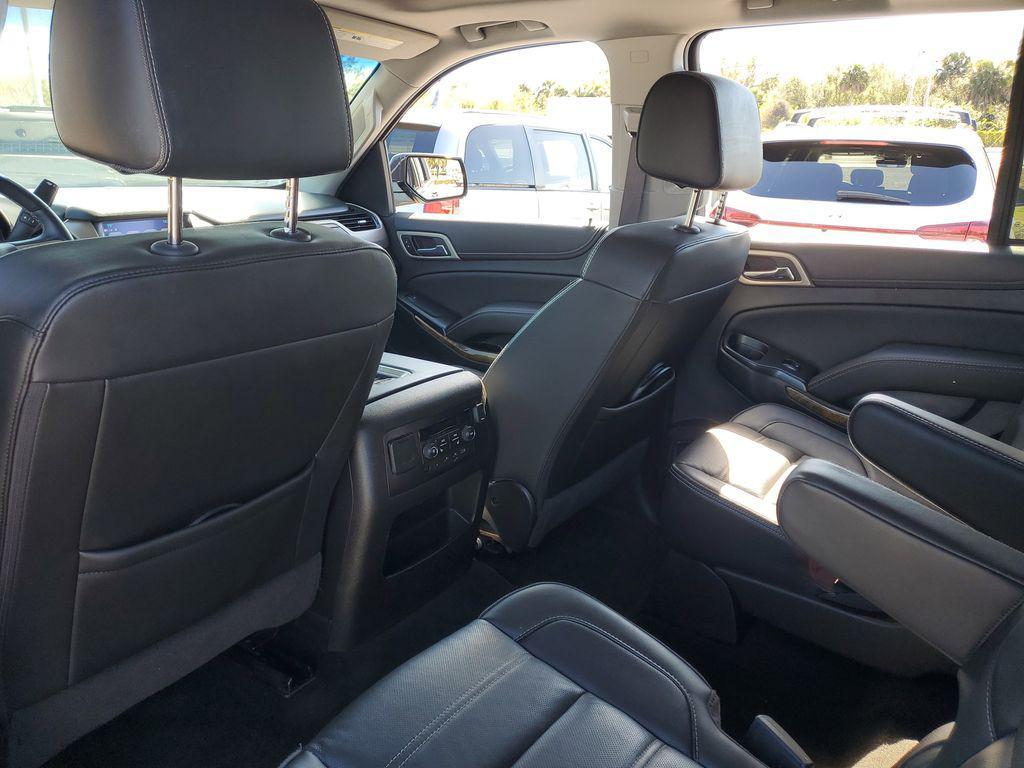 used 2017 GMC Yukon car, priced at $24,605