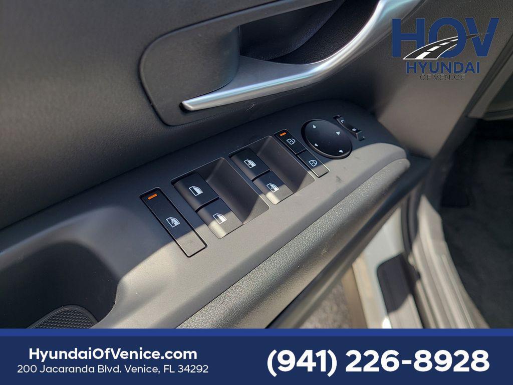 new 2025 Hyundai Tucson car, priced at $31,127