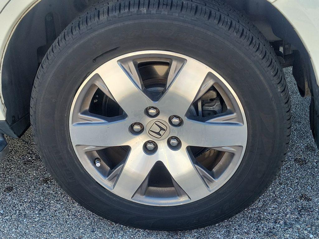 used 2015 Honda Pilot car, priced at $16,816