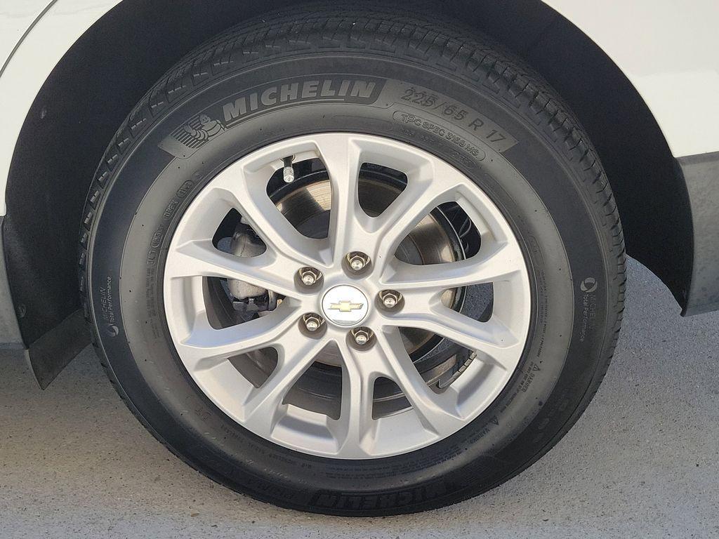 used 2020 Chevrolet Equinox car, priced at $13,274