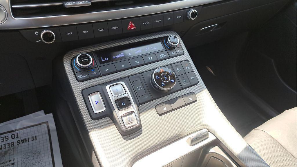 used 2024 Hyundai Palisade car, priced at $30,878