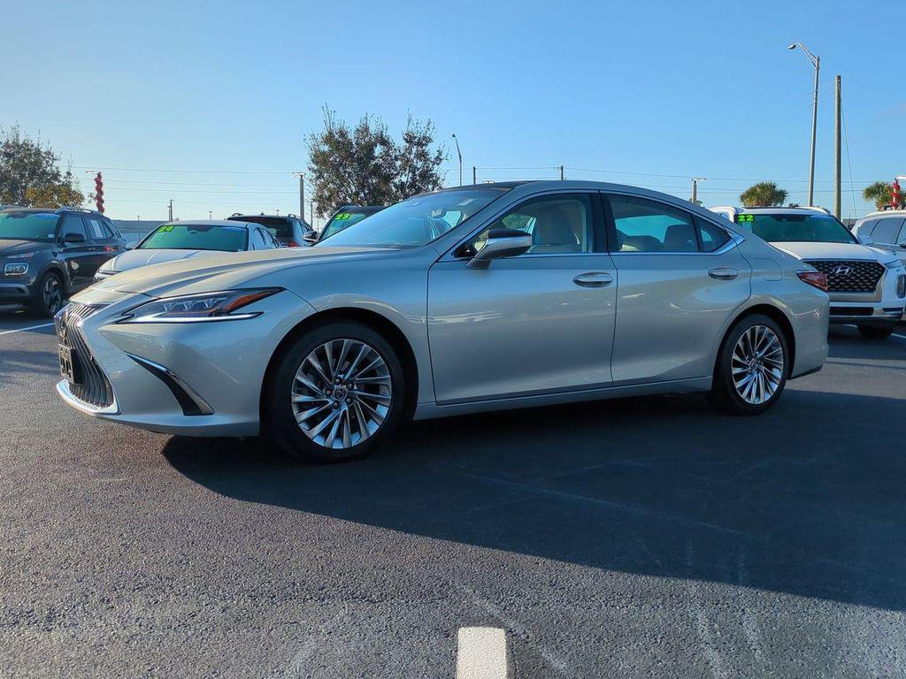 used 2019 Lexus ES 350 car, priced at $31,495