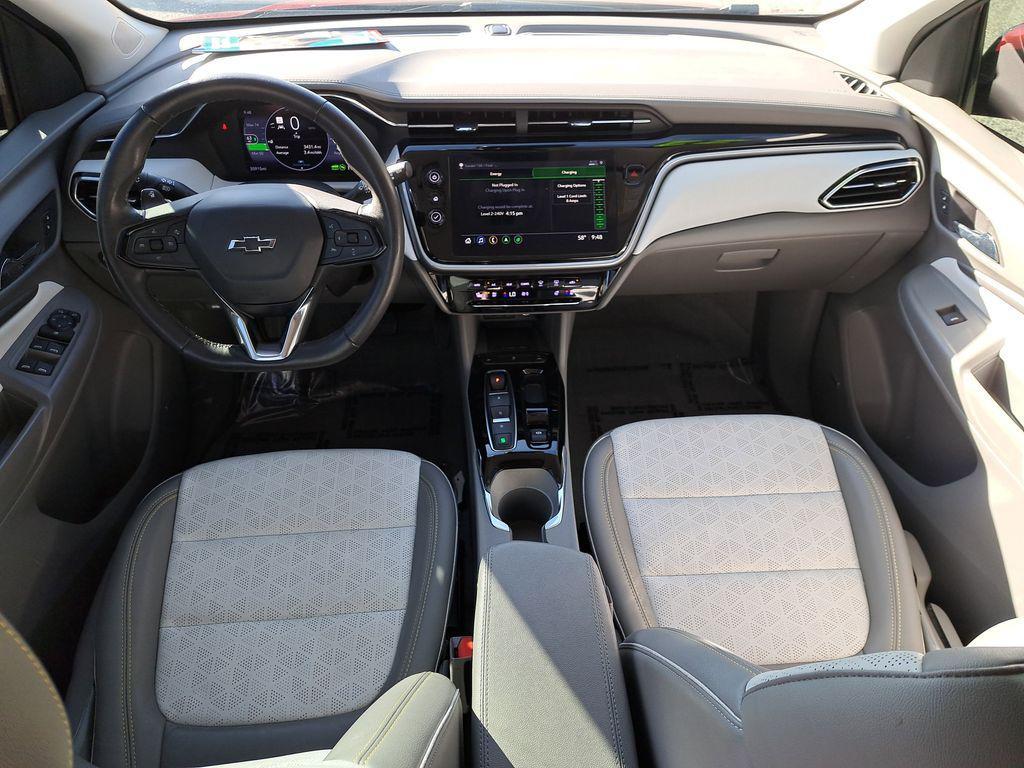 used 2022 Chevrolet Bolt EUV car, priced at $17,629