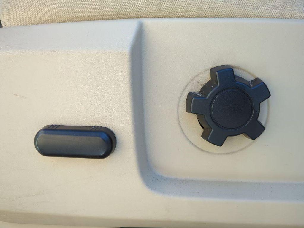 used 2017 Ford Expedition car, priced at $11,000