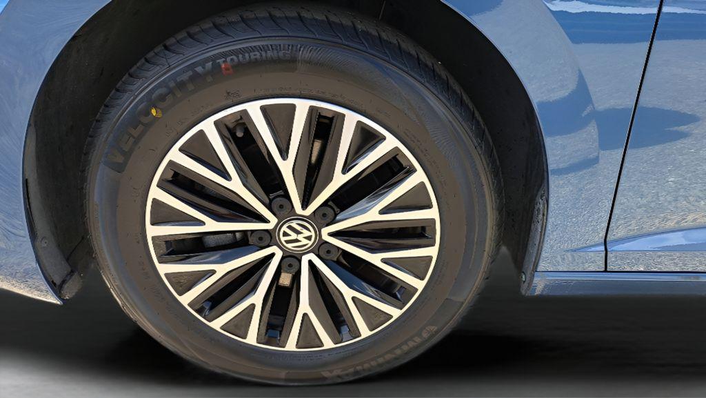 used 2021 Volkswagen Jetta car, priced at $15,229