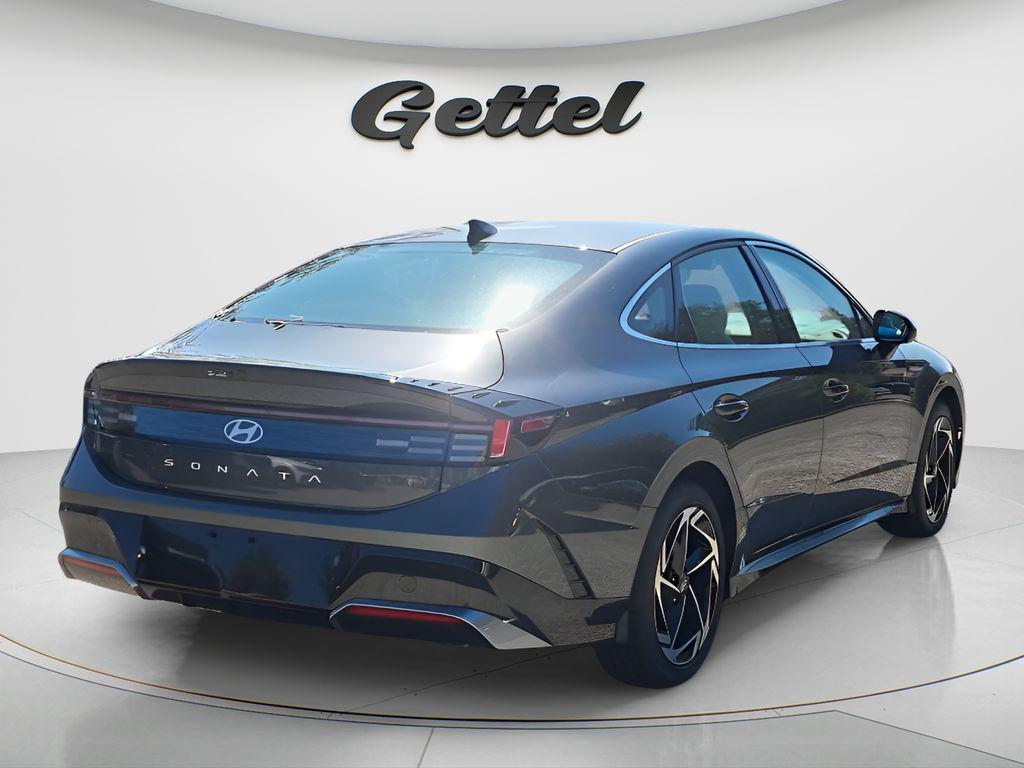 new 2026 Hyundai Sonata car, priced at $26,154
