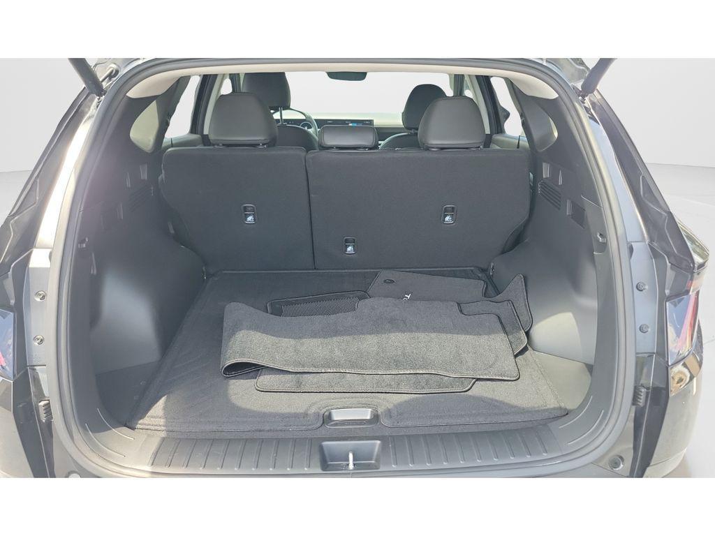 used 2025 Hyundai TUCSON Hybrid car, priced at $34,881
