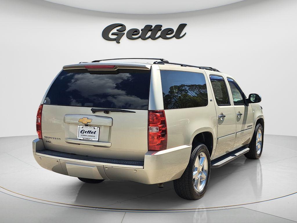 used 2013 Chevrolet Suburban car, priced at $11,500