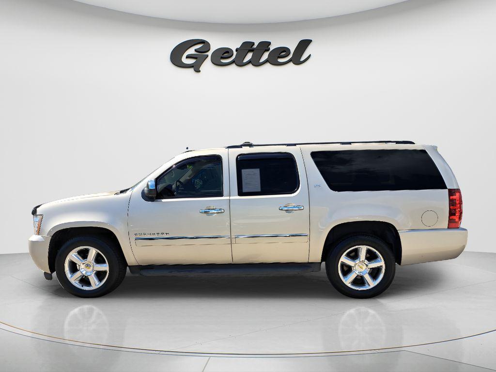 used 2013 Chevrolet Suburban car, priced at $11,500