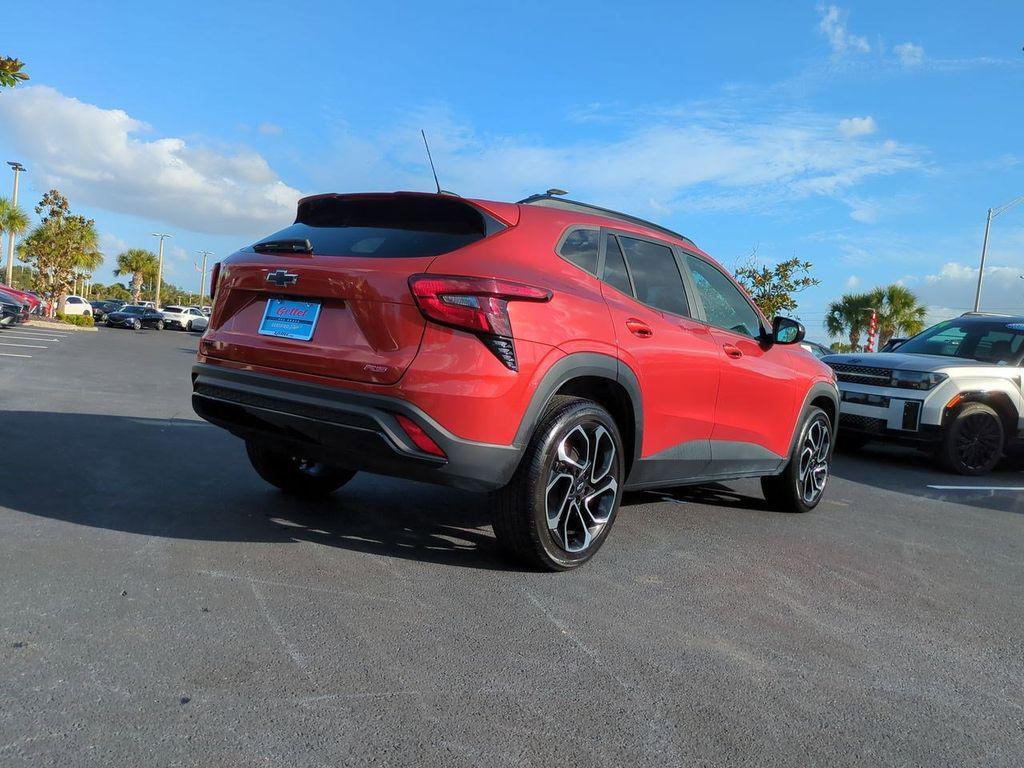 used 2024 Chevrolet Trax car, priced at $18,885