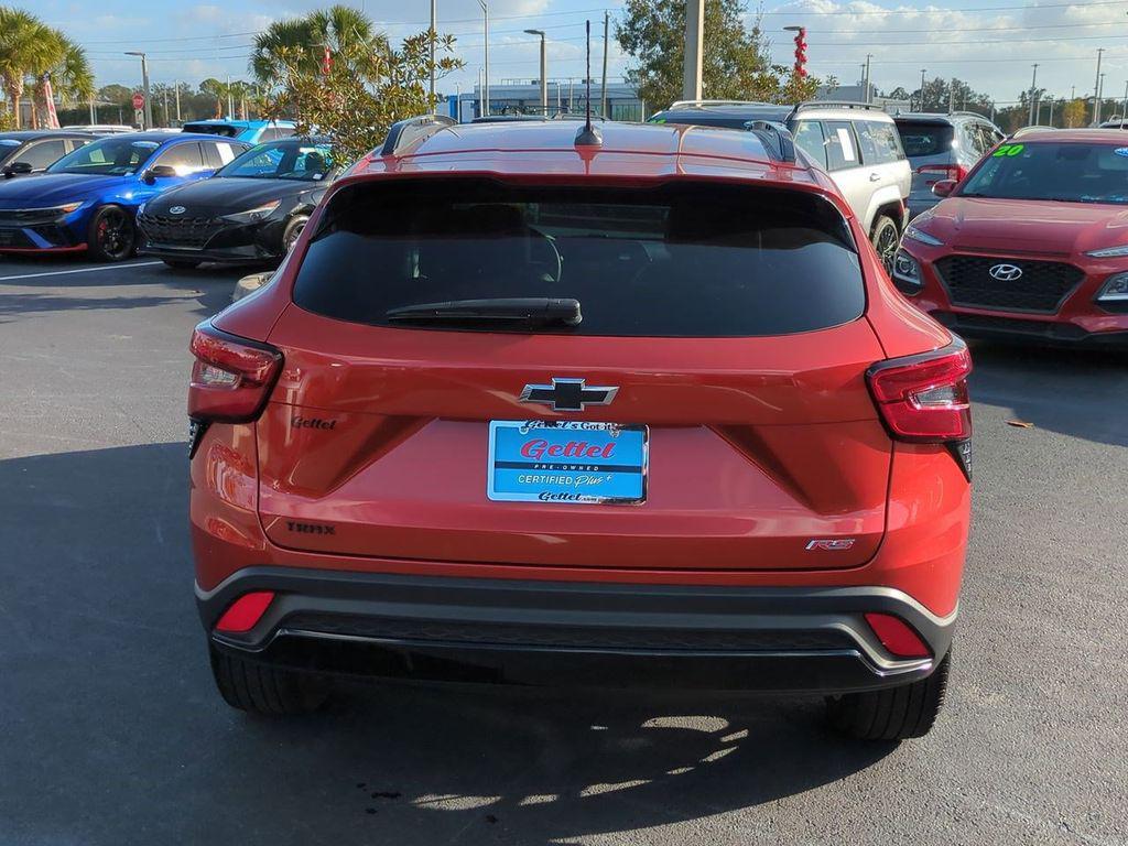 used 2024 Chevrolet Trax car, priced at $18,885