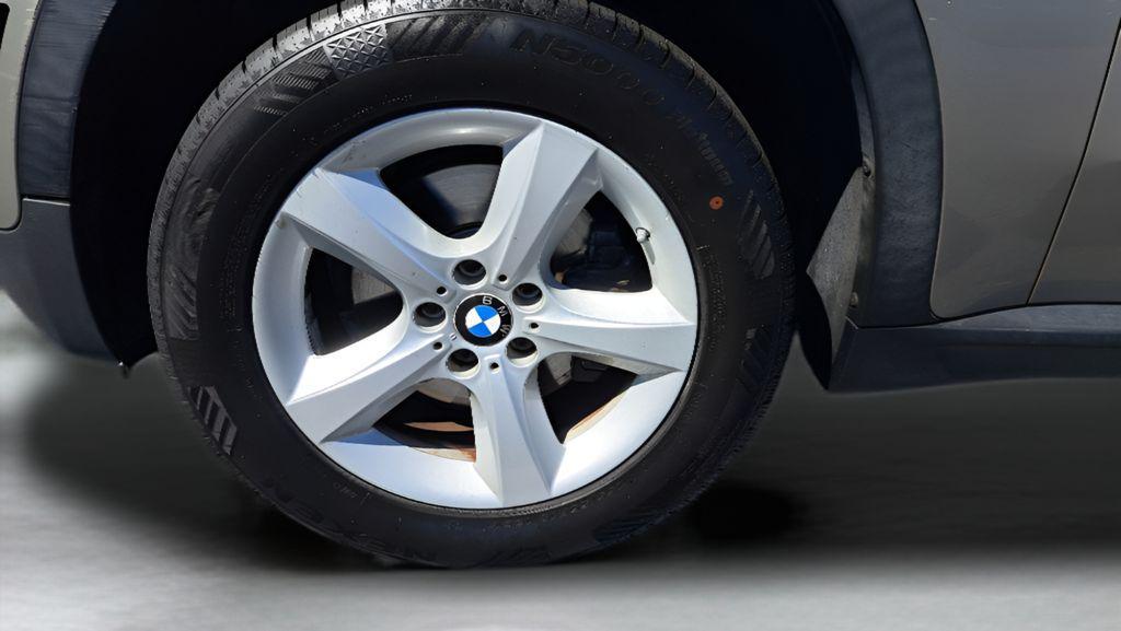 used 2009 BMW X5 car, priced at $8,000