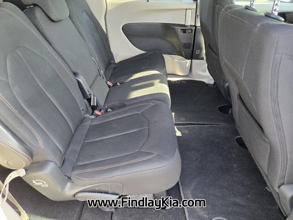 used 2019 Chrysler Pacifica car, priced at $16,727