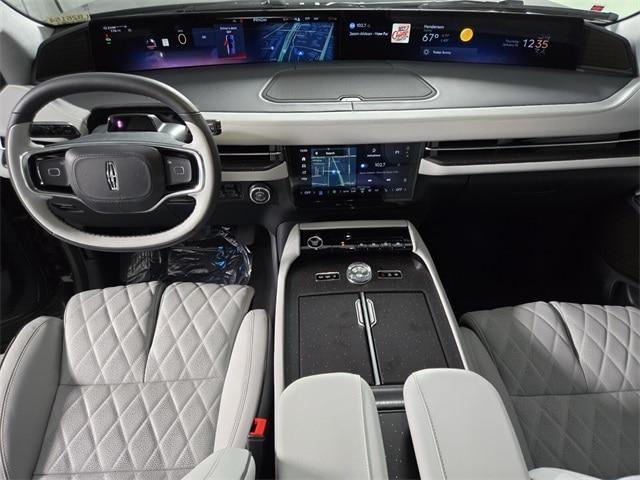 new 2026 Lincoln Navigator L car, priced at $132,525
