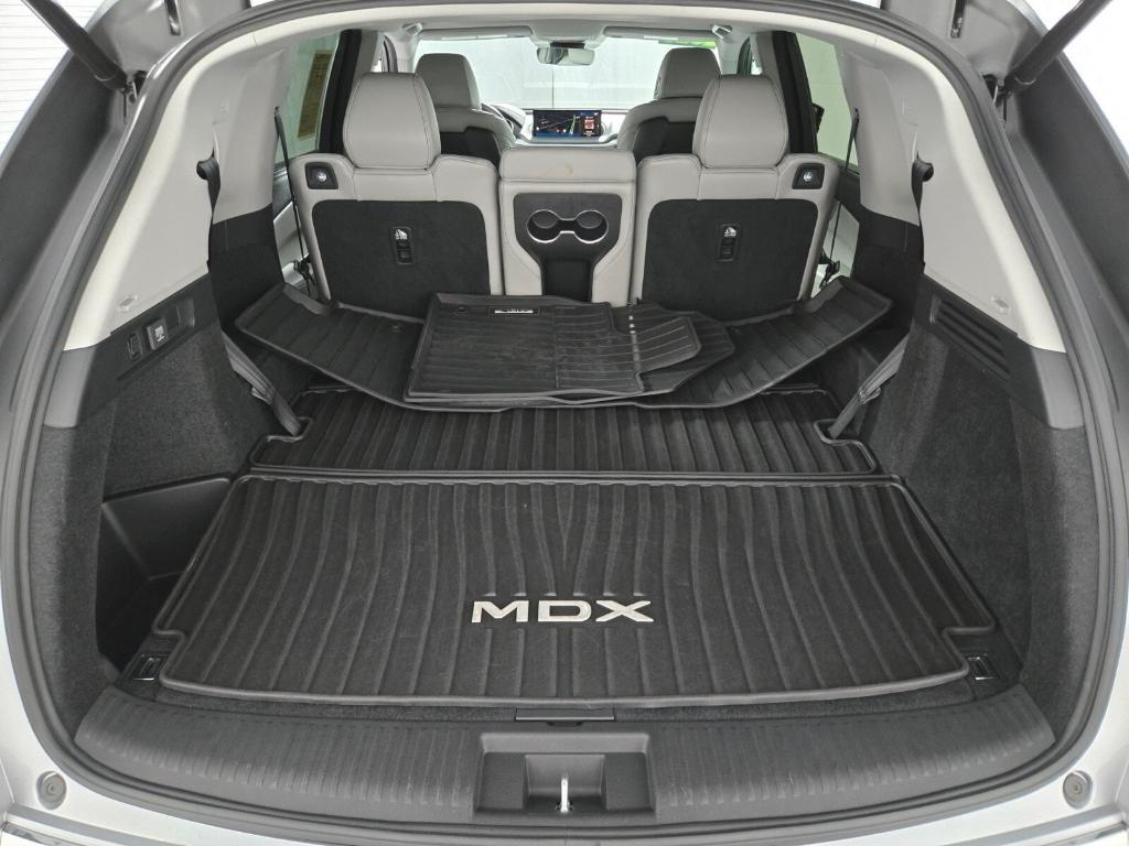 used 2023 Acura MDX car, priced at $34,919