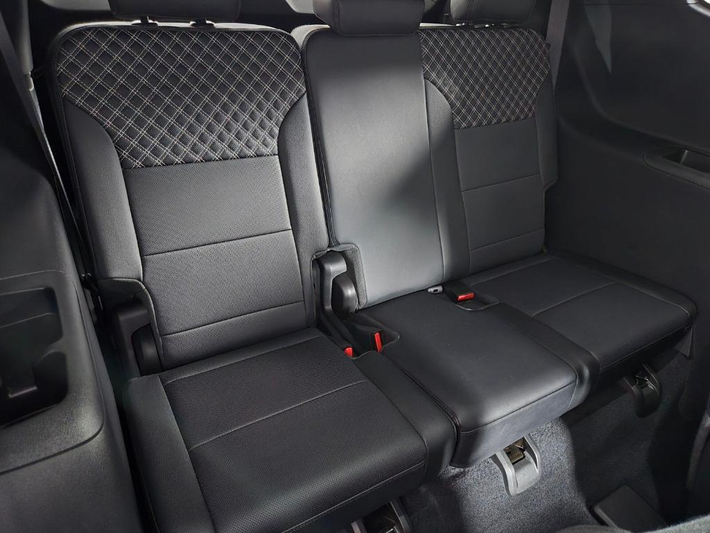 used 2024 GMC Acadia car, priced at $47,606