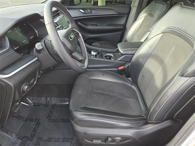 used 2024 Jeep Grand Cherokee L car, priced at $27,899