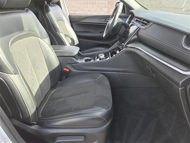 used 2024 Jeep Grand Cherokee L car, priced at $27,899