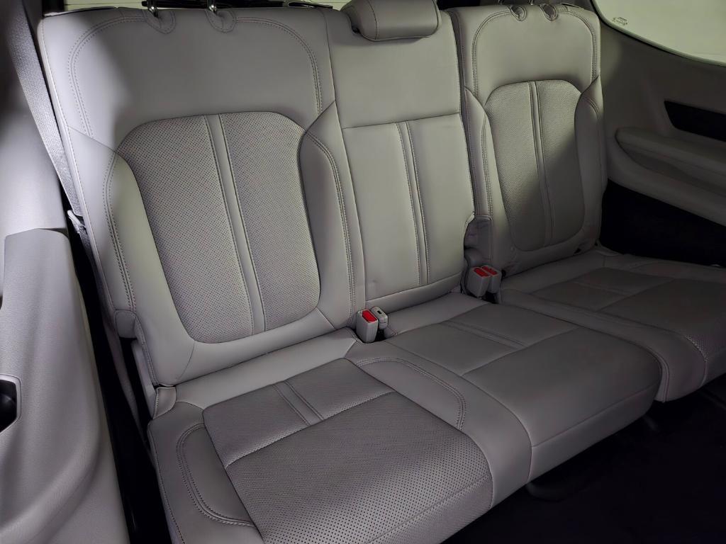 used 2022 Jeep Wagoneer car, priced at $35,378