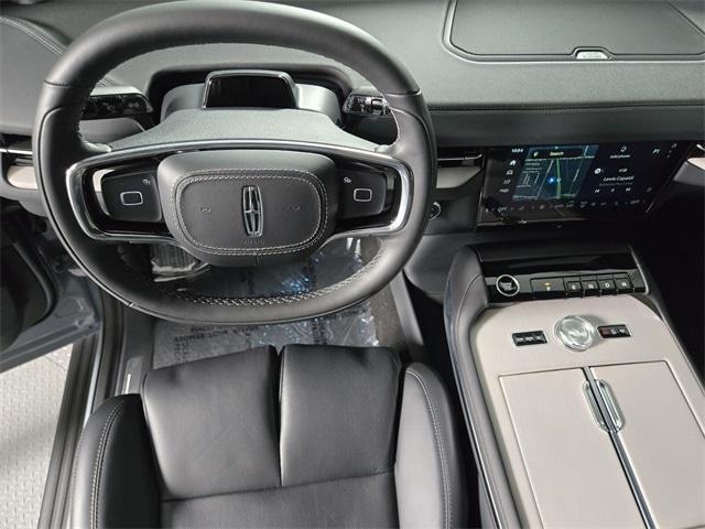 new 2026 Lincoln Navigator L car, priced at $110,722