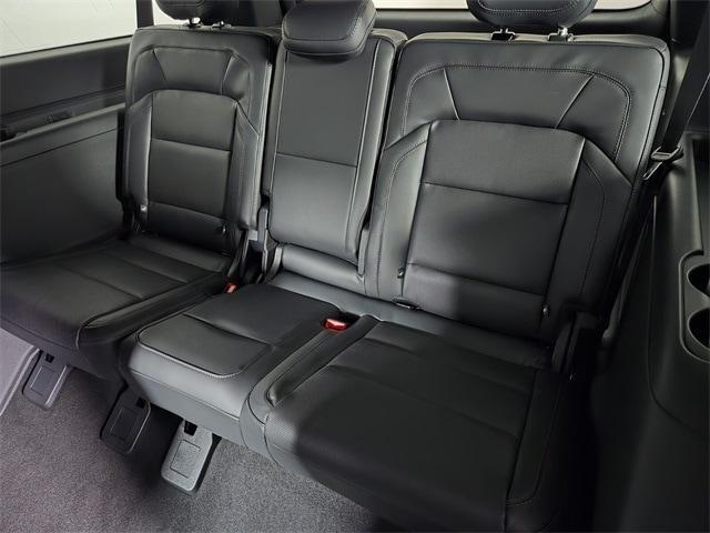 new 2026 Lincoln Navigator L car, priced at $110,722