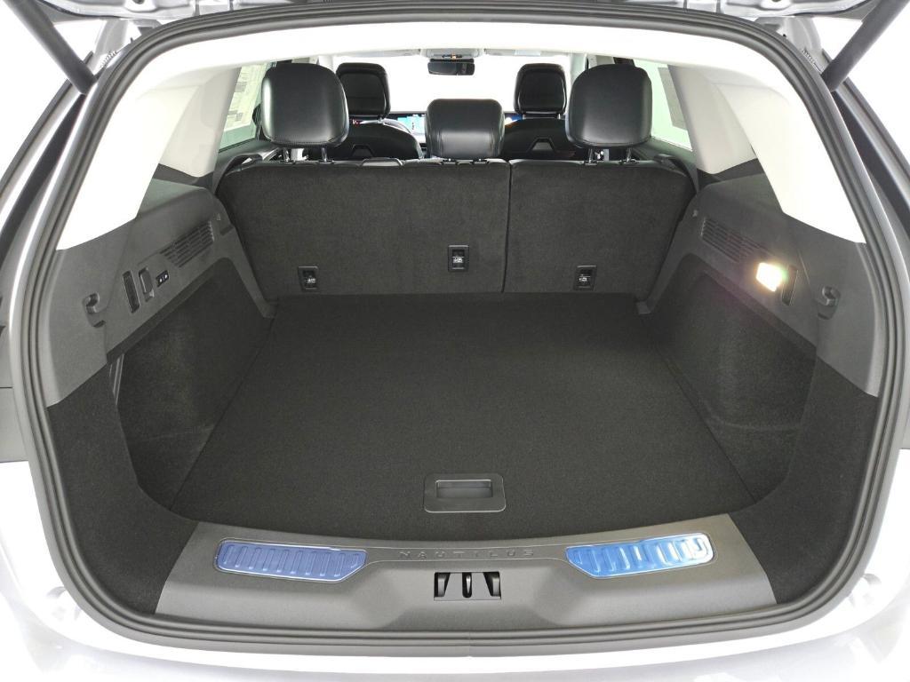 new 2026 Lincoln Nautilus car, priced at $60,950