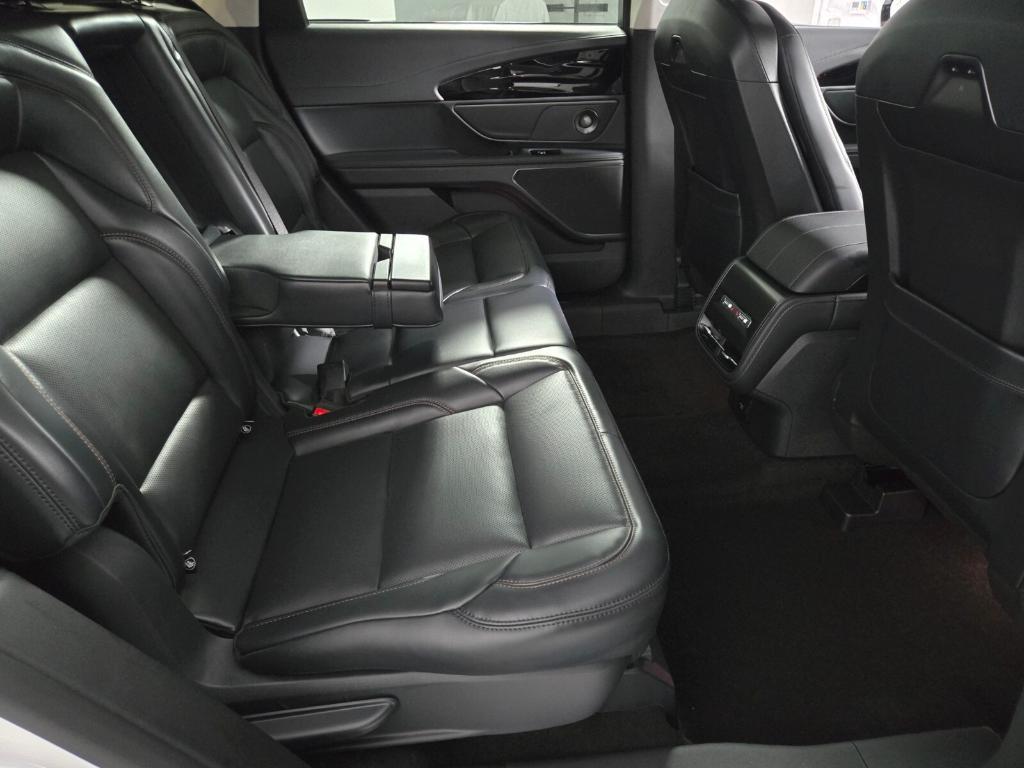 new 2026 Lincoln Nautilus car, priced at $65,030