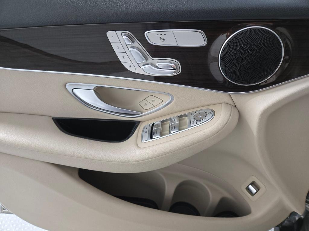 used 2019 Mercedes-Benz GLC 300 car, priced at $18,078