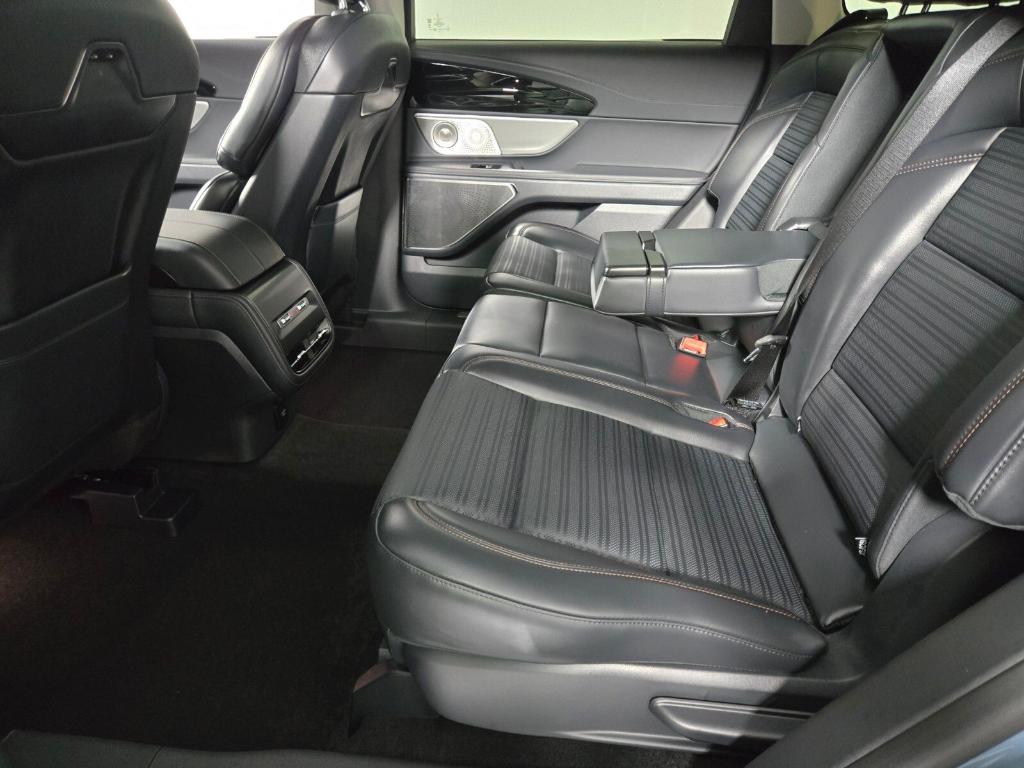 new 2026 Lincoln Nautilus car, priced at $75,259