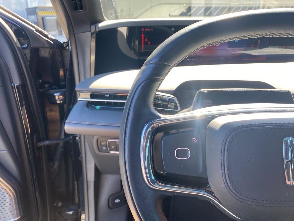used 2024 Lincoln Nautilus car, priced at $48,812