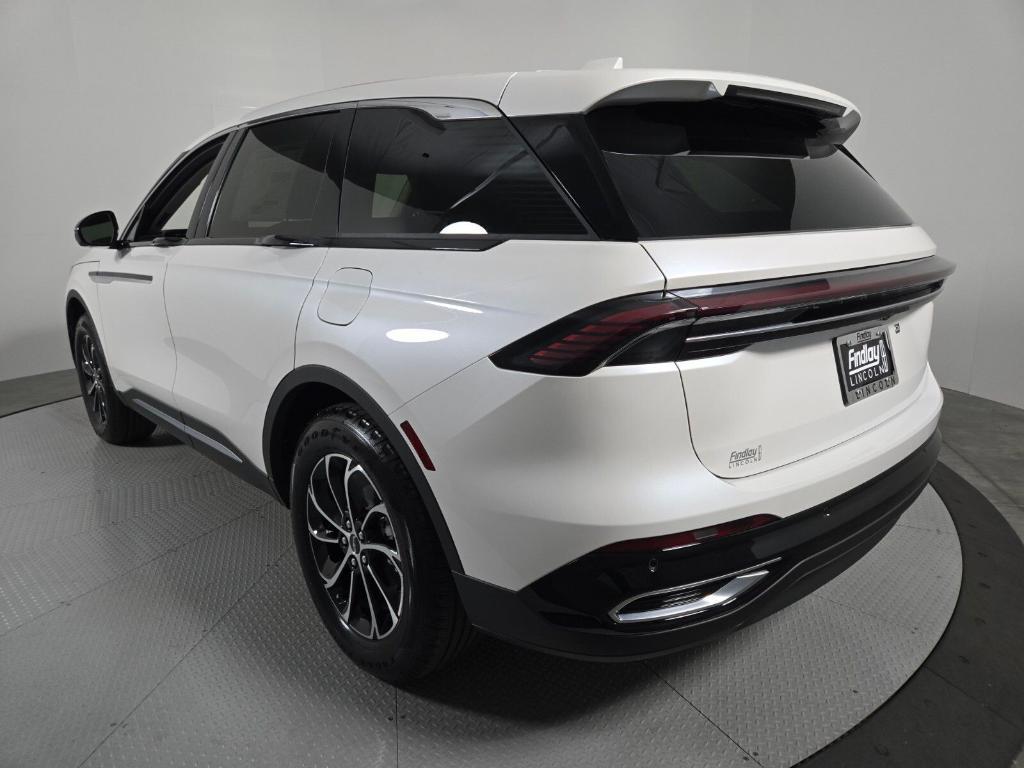 new 2026 Lincoln Nautilus car, priced at $62,034