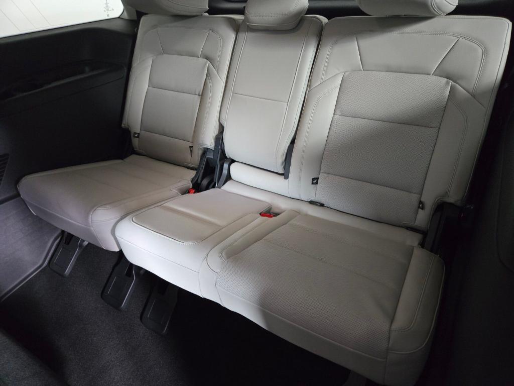 new 2026 Lincoln Navigator car, priced at $107,752