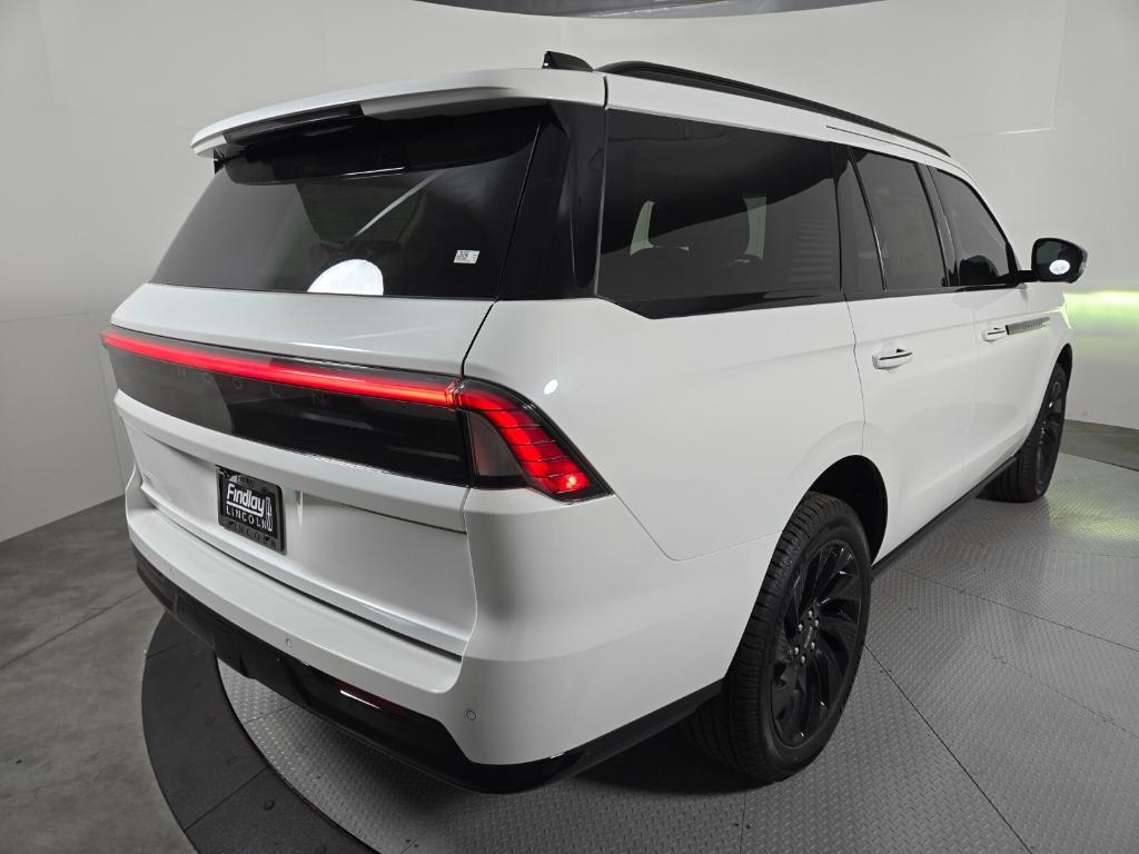 new 2026 Lincoln Navigator car, priced at $99,327