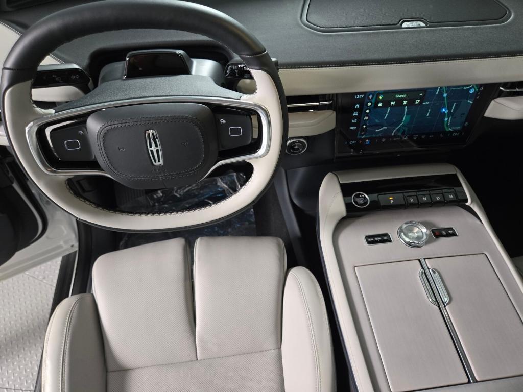new 2026 Lincoln Navigator car, priced at $99,327