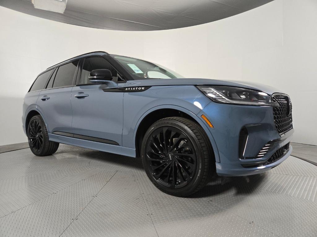 new 2026 Lincoln Aviator car, priced at $74,658