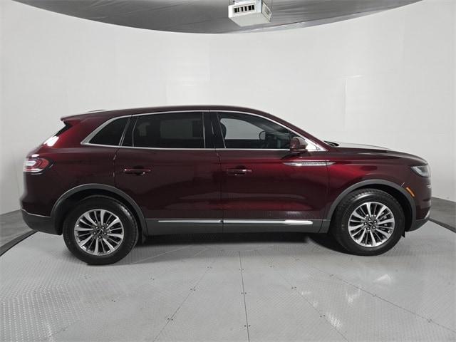 used 2022 Lincoln Nautilus car, priced at $31,172
